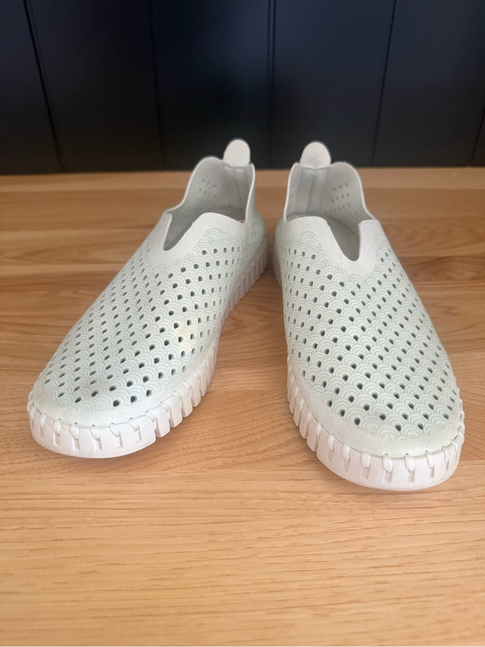 🌷Ilse Jacobsen Women’s Tulip Flats Perforated Slip-On Sneaker - Mint Green - 9.5